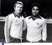 Footballers Bobby Moore (l) And Eusebio (r).