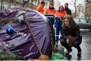 PARIS: NKM, marauding with the "protection civile"