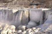 Niagara Falls partial freeze