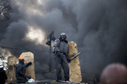 Kiev protestors at the barricades