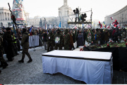 Evromaidan buries activist assassinated by a sniper