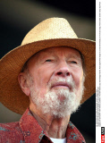 NEW ORLEANS: PETE SEEGER AT JAZZ & HERITAGE FEST