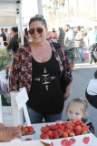 *EXCLUSIVE* Nicole Eggert stocks up on Fruits and Veggies at the Farmers Market
