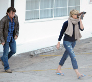 Sean Penn & Charlize Theron Visit The Nail Salon 