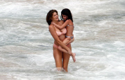 Stephanie Seymour And Kids On The Beach In St. Barts (USA AND OZ ONLY) 