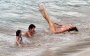 Stephanie Seymour And Kids On The Beach In St. Barts (USA AND OZ ONLY) 