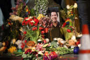 The cast of "Glee" films a memorial scene that hits close to home - Part 2