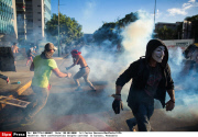 Hard confrontations despite carnival in Caracas, Venezuela