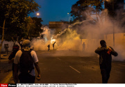 Hard confrontations despite carnival in Caracas, Venezuela