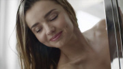 MIRANDA KERR NAKED IN A REEBOK ADVERT