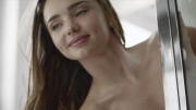 MIRANDA KERR NAKED IN A REEBOK ADVERT