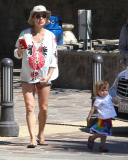 Pregnant Elsa Pataky And Daughter India Spotted Out In Malibu 