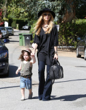Rachel Zoe and family go ot visit a friend