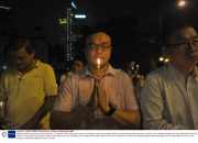 Malaysian Airlines jet vanishes above Vietnam - 10 Mar 2014