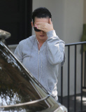 Semi-Exclusive... Katy Perry Stops To Visit A Friend 