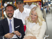  Haakon and Mette-Marit sart their official visit in Hanoi190314