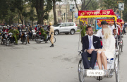 Haakon and Mette-Marit sart their official visit in Hanoi190314