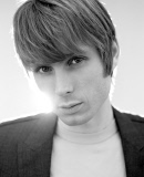 ALEX KAPRANOS CLASSE ET ROCK.