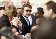 Russell Crowe Meets Pope Francis
