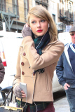 Taylor Swift shops to her own Tune - Part 2