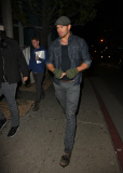 After Dinner Kellan Lutz Plays Paparazzi
