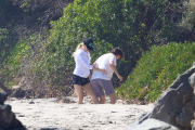 *EXCLUSIVE* Kate Hudson and Matthew Bellamy play beach soccer with Ryder **NO WEB, MUST CALL FOR PRICING**
