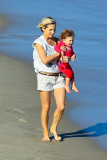 PREMIUM EXCL Elsa Pataky amazing body after babies!  - Part 2