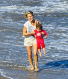 PREMIUM EXCL Elsa Pataky amazing body after babies!  - Part 2