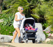 PREMIUM EXCL Elsa Pataky amazing body after babies! - Part 3 