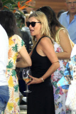*EXCLUSIVE* Kate Moss gets together with Naomi Campbell and Mary J. Blige in Brazil **NO UK**