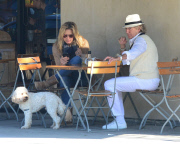 Rod Stewart und Penny Lancaster beim Mittagessen in Beverly Hills