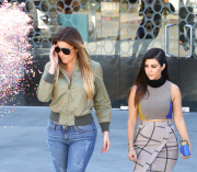 Kourtney and Khloe Kardashian get clowned!