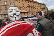 Italy: Violent Protest Against Anti-Austerity