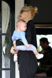 *EXCLUSIVE* **NO WEB** First photos of Gwen Stefani and newborn son Apollo Bowie Flynn Rossdale