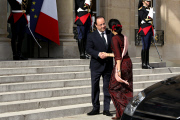 Francois Hollande Welcomes Myanmar's Opposition Leader Aung San Suu Kyi - Paris
