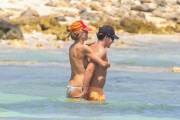Heidi Klum goes Topless on her Mexico Getaway with Vito Schnabel
