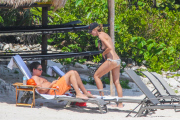 Heidi Klum goes Topless on her Mexico Getaway with Vito Schnabel