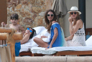 Kourtney Kardashian and Scott Disick soak up the Sun in Cabo 
