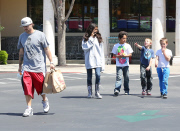 EXCLUSIVE - Kevin Federline and family get quality time