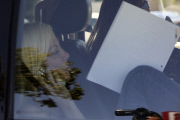 Tori Spelling makes a Run For The Boarder