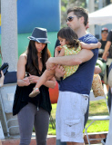 Roselyn Sanchez has a fun filled Sunday with her family - Part 2