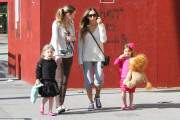 Sarah Jessica Parker's daughter bring stuffed friends to school