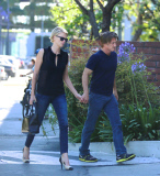 Charlize Theron and Sean Penn Hold Hands While Running Errands Around LA