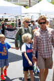 *EXCLUSIVE* Julia Roberts and Daniel Moder have a Family Day at the Farmers Market