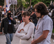 Ukraine: Eastern Ukrainians vote for self-rule in referendum