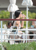 Kendall Jenner enjoys a bite of lunch with some friends at the Hotel Eden Roc.