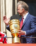 DFB-Pokal: Bayern München feiert Pokalsieg auf dem Marienplatz in München 