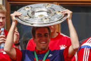 DFB-Pokal: Bayern München feiert Pokalsieg auf dem Marienplatz in München 