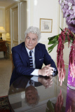 KEN FOLLETT, ECRIVAIN, PORTRAITS