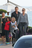 *EXCLUSIVE* Heidi Klum finishes up a Memorial Day dinner with the Family - Part 2